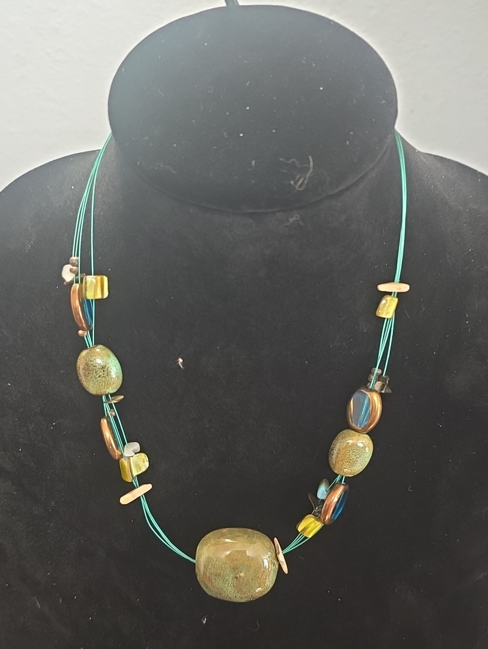 Premier Designs Green Bead Multi-Strand Necklace 9"